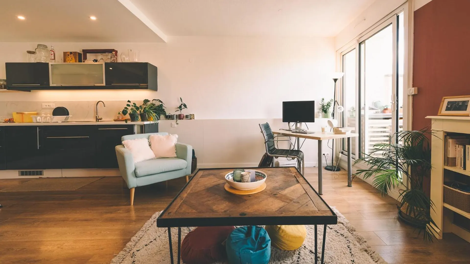 Superbe Appartement, 1Min Du Tramway, Parking, A/C Blagnac Apartmán